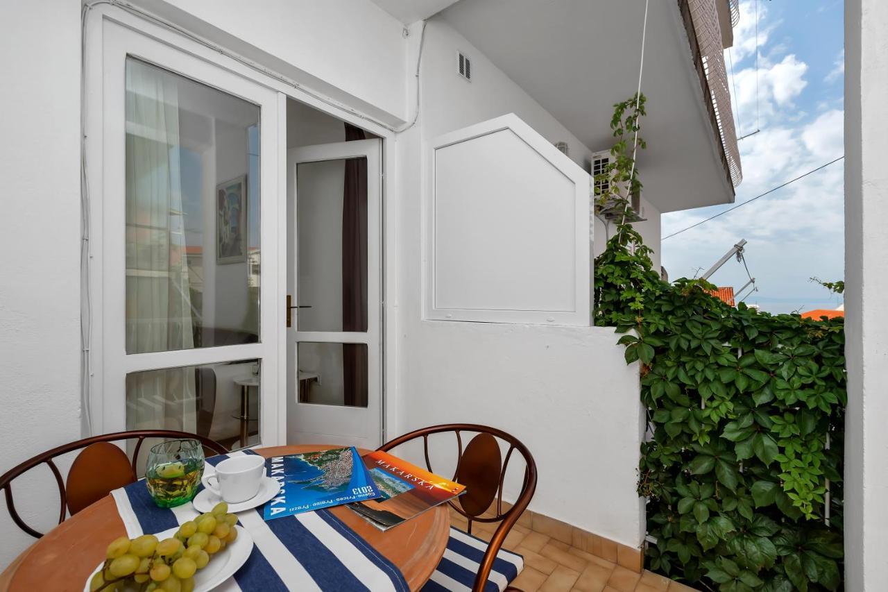 Ivan Makarska Esterno foto